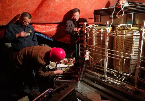 設備租賃中心連夜試驗為客戶解燃眉之急