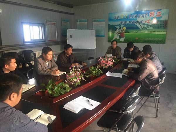 掘進(jìn)公司紅柳林項目部員工培訓(xùn)學(xué)習(xí)常態(tài)化