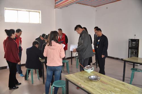 澄合分公司工會(huì)帶領(lǐng)職工來“找茬”