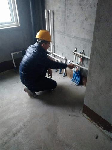 韓城分公司土建六項(xiàng)目部職工大會摒棄“繁冗”完美大變身