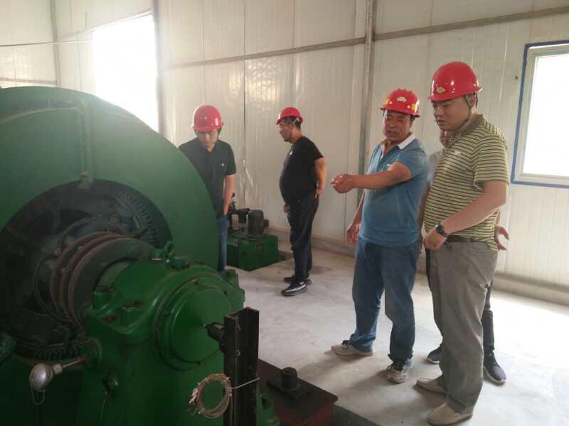 陜煤建設(shè)設(shè)備租賃中心“安全生產(chǎn)月”活動(dòng)到現(xiàn)場(chǎng)