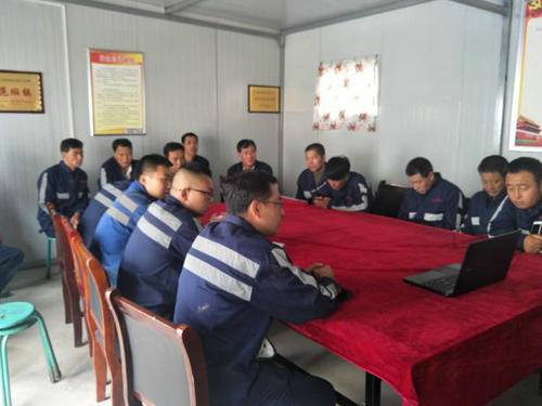 陜煤建設(shè)洗選煤運(yùn)營公司安裝第二項(xiàng)目部開展“生命至上、安全發(fā)展”安全猜謎活動(dòng)