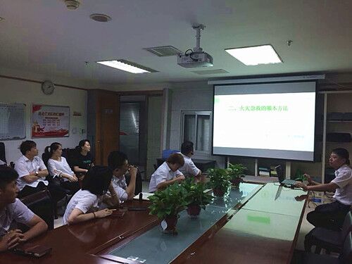 陜煤建設(shè)物資公司積極開展應(yīng)急救援知識(shí)培訓(xùn)