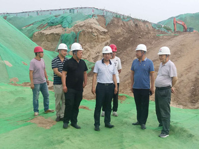 贠公法深入陜煤建設(shè)咸陽(yáng)分公司施工現(xiàn)場(chǎng)檢查指導(dǎo)工作