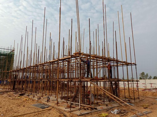 陜煤建設(shè)銅煤公司曹家灘項(xiàng)目“迎風(fēng)雨”“戰(zhàn)酷暑”奮戰(zhàn)正酣