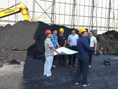 陜煤建設韓城分公司土建二項目部戰(zhàn)高溫斗酷暑爭分奪秒趕工期