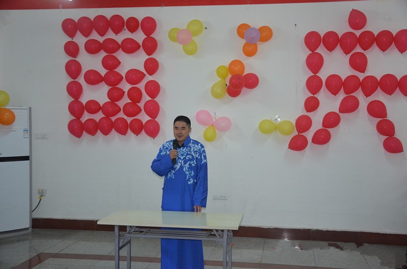 陜煤建設礦建三公司舉辦2018年“迎國慶”聯(lián)歡會