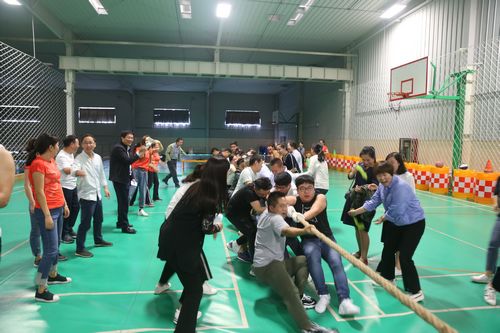 陜煤建設(shè)天工、設(shè)計(jì)、大秦置業(yè)、咸陽公司聯(lián)合舉辦迎國慶 “拔河”聯(lián)誼賽