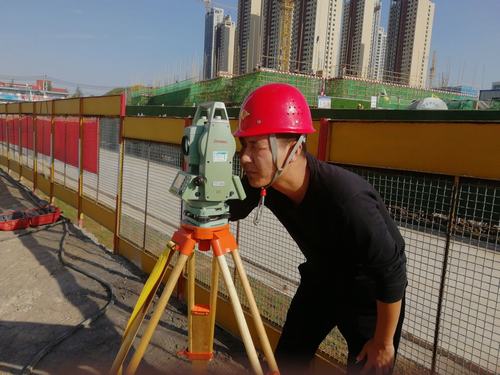 國慶假期，看入職新人如何過