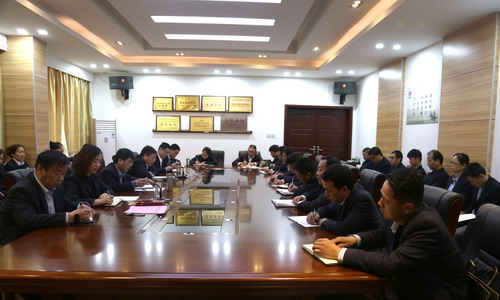 陜煤建設(shè)銅川公司學(xué)習(xí)宣傳貫徹習(xí)近平總書(shū)記重要講話(huà)暨中國(guó)工會(huì)十七大精神