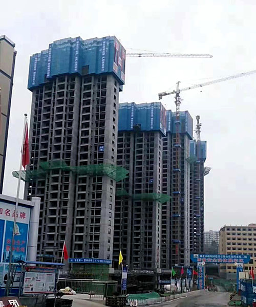 陜煤建設(shè)公司：龍灣水境項(xiàng)目二期11#、12#樓順利封頂