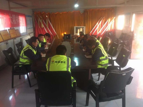 陜煤建設銅煤公司基層項目部多舉措全面?zhèn)鋺?zhàn)冬季施工