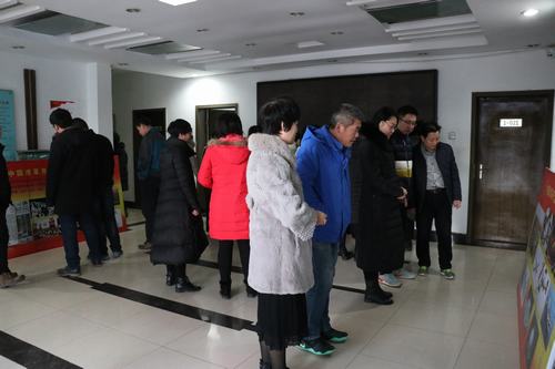 陜煤建設(shè)澄合分公司“以圖匯展”領(lǐng)略改革開(kāi)放40年