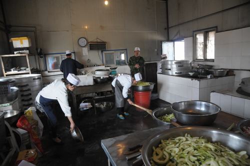 陜煤建設(shè)掘進(jìn)公司：節(jié)支降耗不能忘卻員工冷暖