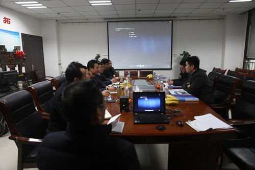 西安灃東國(guó)際車城發(fā)展有限公司副總經(jīng)理馬向南一行深入陜煤建設(shè)天工公司考察交流