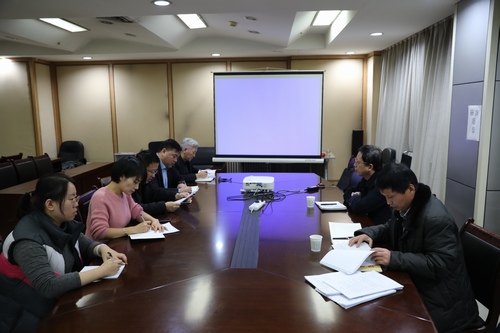 建設(shè)集團第二督導(dǎo)組深入路橋分公司對“講政治、敢擔(dān)當(dāng)、改作風(fēng)”專題教育進(jìn)行督導(dǎo)