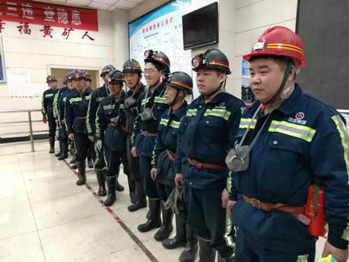 春節(jié)，堅(jiān)守是最美“敬業(yè)福”