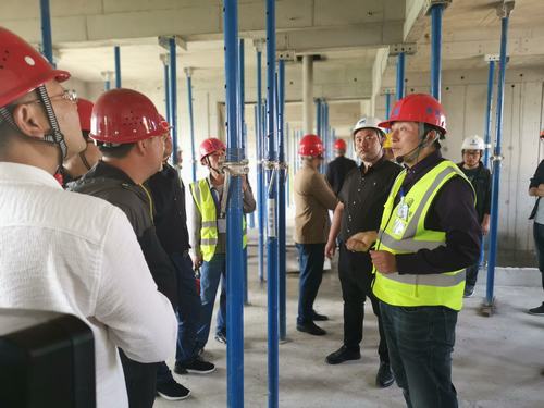 陜煤建設銅煤公司參加銅川市建筑施工企業(yè)現(xiàn)場觀摩學習會