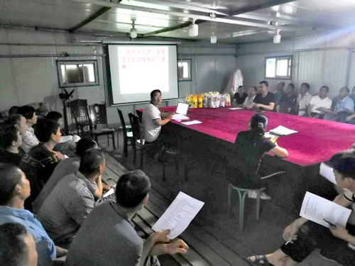 陜煤建設(shè)機(jī)電安裝公司陜北黨支部：十九大精神進(jìn)班組