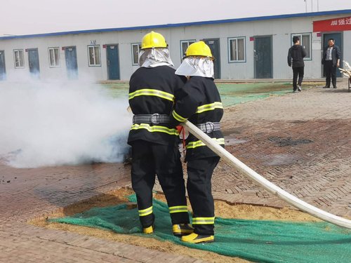 陜煤建設(shè)掘進(jìn)公司：曹家灘項(xiàng)目部舉辦火災(zāi)事故應(yīng)急演練