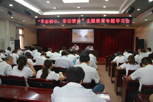 陜煤建設(shè)銅煤公司堅(jiān)持黨建引領(lǐng)提升企業(yè)發(fā)展質(zhì)量