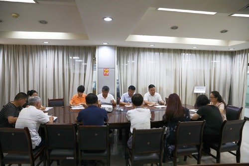 陜煤建設(shè)路橋分公司召開對照黨章黨規(guī)找差距暨檢視問題專題會