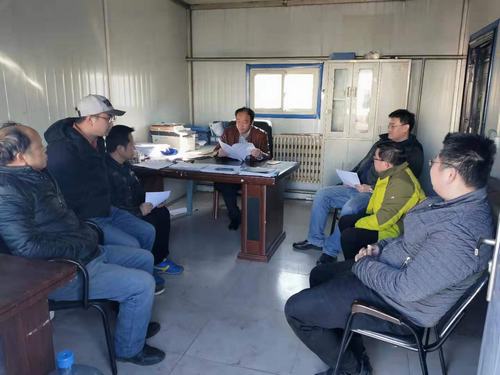 陜煤建設(shè)銅煤公司第二十一項目部黨支部組織開展黨課大家講活動