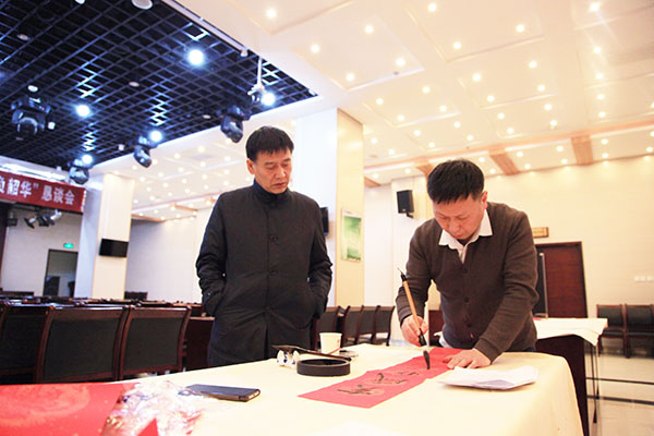 陜煤建設(shè)舉辦“迎春納?！鳖}春聯(lián)活動(dòng)