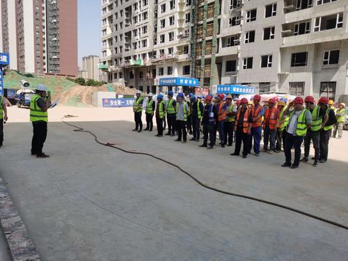 陜煤建設(shè)銅煤公司第十五項(xiàng)目部舉辦“迎五一、抓安全、保質(zhì)量、趕進(jìn)度”趣味活動(dòng)