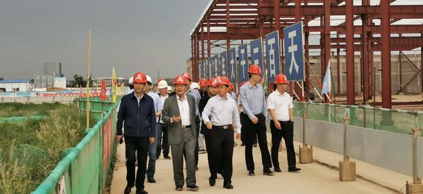 開沃新能源汽車集團(tuán)董事長黃宏生、渭南市副市長楊武民一行現(xiàn)場推進(jìn)渭南南京金龍項目建設(shè)