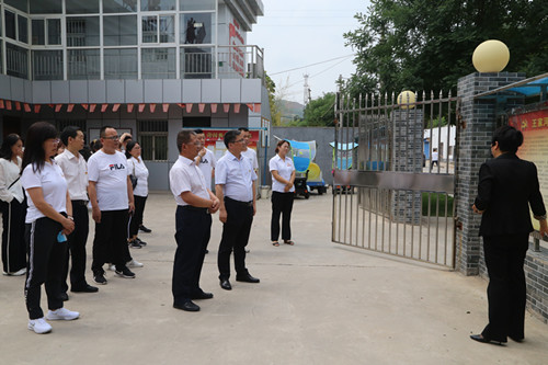 弘揚傳統(tǒng)文化  傳承紅色家風