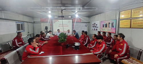 陜煤建設(shè)機電安裝公司：深入一線開展全國“兩會”精神宣講