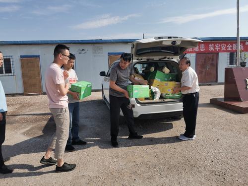 陜煤建設(shè)掘進(jìn)公司：防暑慰問(wèn)確保安全生產(chǎn)