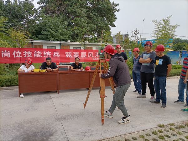 陜煤建設(shè)渭南分公司第五項(xiàng)目部“崗位技能練兵，競賽展風(fēng)采”促專業(yè)能力大提升