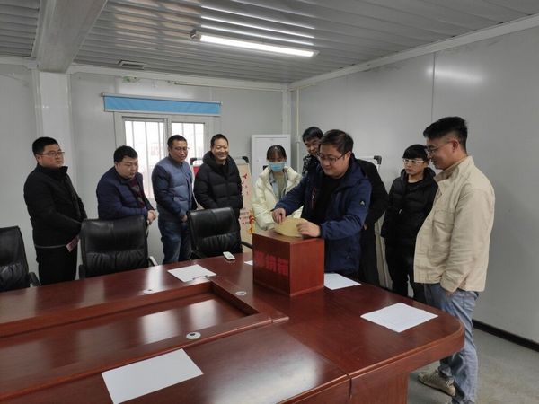 天工公司灃東汽車(chē)城項(xiàng)目部全體人員 在這里傳遞愛(ài)心