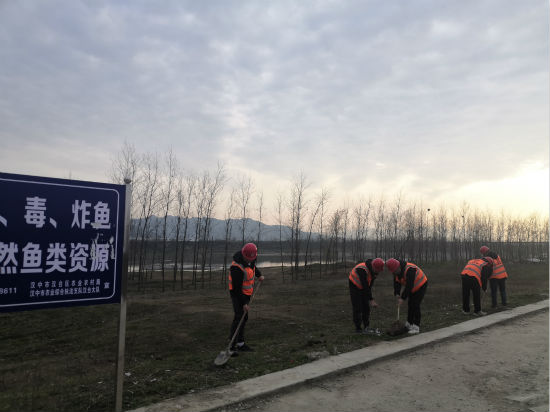 學(xué)雷鋒精神 樹(shù)文明新風(fēng)