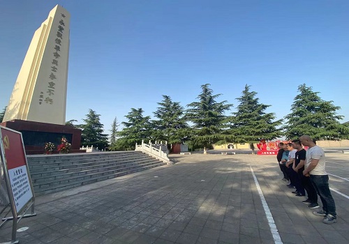 咸陽分公司第三項(xiàng)目部積極開展“緬懷先烈、不忘初心”革命烈士紀(jì)念活動