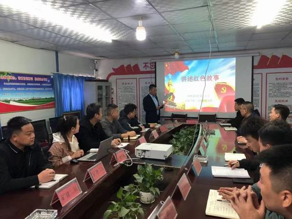 陜煤建設(shè)礦建二公司小保當(dāng)?shù)谌?xiàng)目部組織開展“講述紅色故事”專題宣講活動