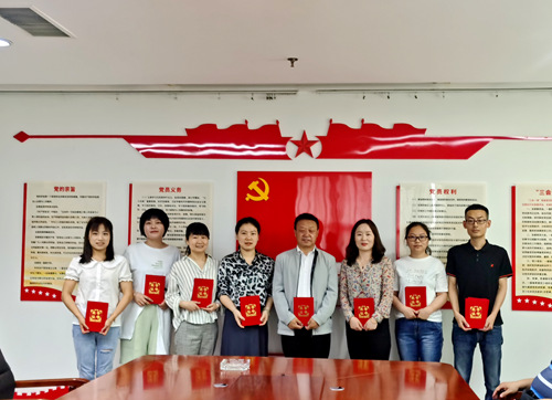 陜煤建設(shè)公司開展“紅色誦讀憶初心 紅心向黨擔使命”誦讀活動