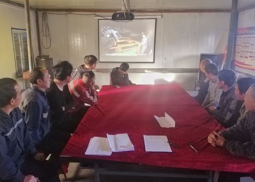 陜煤建設(shè)洗選煤運營公司第一項目部:集中學史強黨性 理清線索辦實事