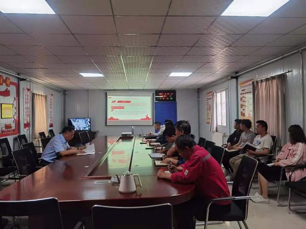 陜煤建設(shè)礦建二公司車村項(xiàng)目部黨支部：從黨史學(xué)習(xí)教育中汲取奮進(jìn)力量