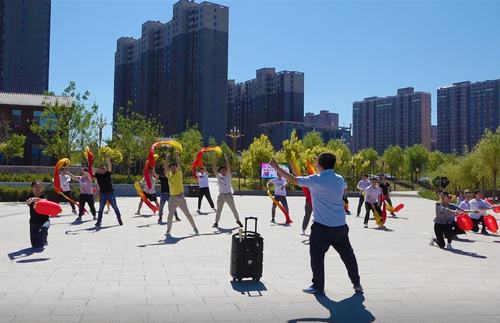 陜煤建設(shè)洗選煤運營公司：緊鑼密鼓忙排練 紅歌熱舞頌黨恩