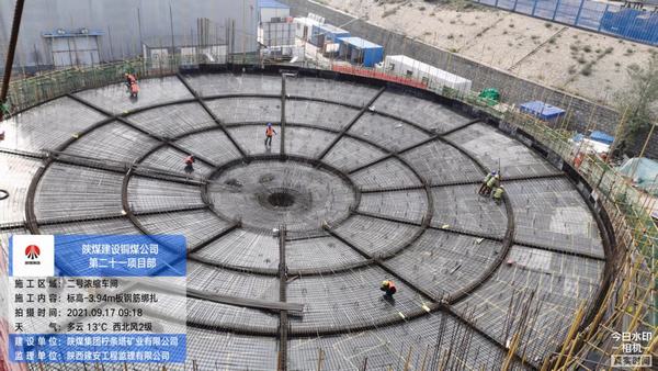 陜煤建設(shè)銅煤公司基層項(xiàng)目部員工堅(jiān)守崗位不放松  施工會(huì)戰(zhàn)創(chuàng)佳績