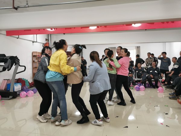 陜煤建設(shè)洗選煤運營公司澄合山陽項目部舉辦“慶十一”職工趣味文體活動