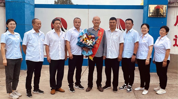 陜煤建設(shè)澄合分公司物資設(shè)備管理部：全員暖心送戰(zhàn)友 陽(yáng)關(guān)山水再一程