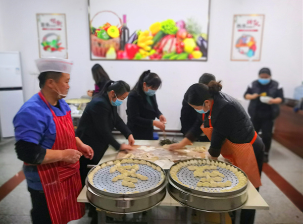 陜煤建設(shè)礦建三公司：冬至快樂！我們都是“嚼餃者”