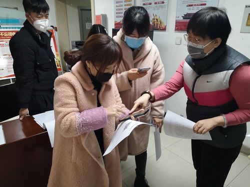 陜煤建設(shè)路橋分公司黨團聯(lián)手，筑好防疫“兩道墻”