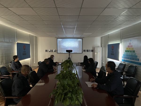 陜煤建設(shè)韓城分公司土建十一項目部開展“零容忍 、守初心 ”主題黨日活動