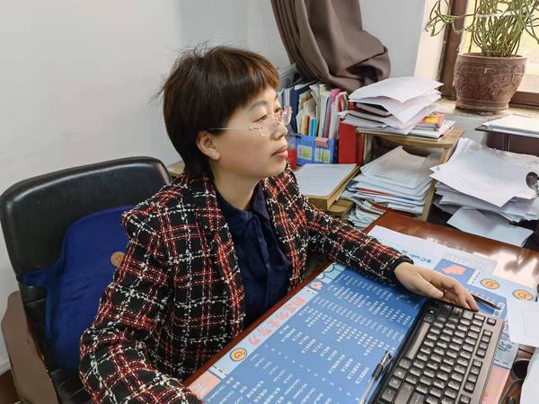 陜煤建設(shè)韓城分公司熱議全國“兩會(huì)”召開