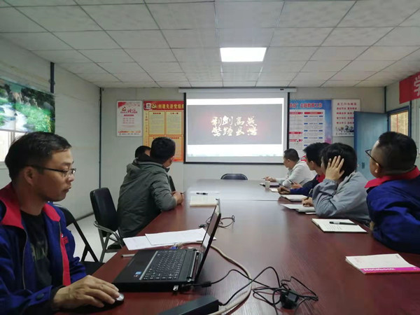 陜煤建設(shè)渭南分公司第一項目部常打“預防針”常敲“警示鐘”